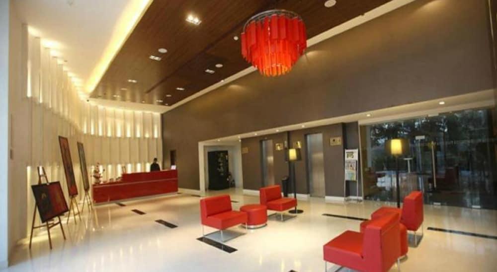 Keys Prima By Lemon Tree Hotels, Pimpri, Pune Extérieur photo