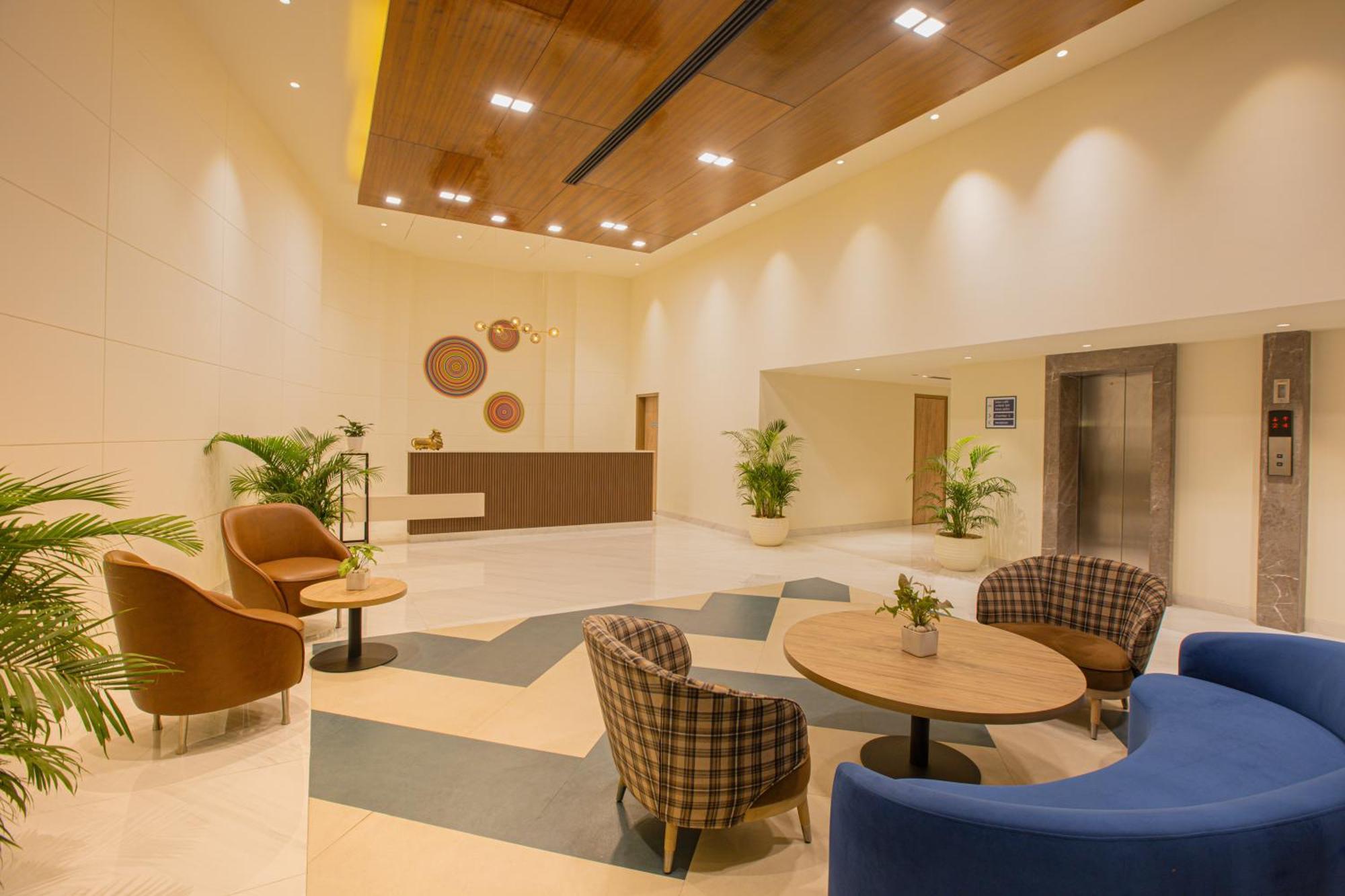 Keys Prima By Lemon Tree Hotels, Pimpri, Pune Extérieur photo