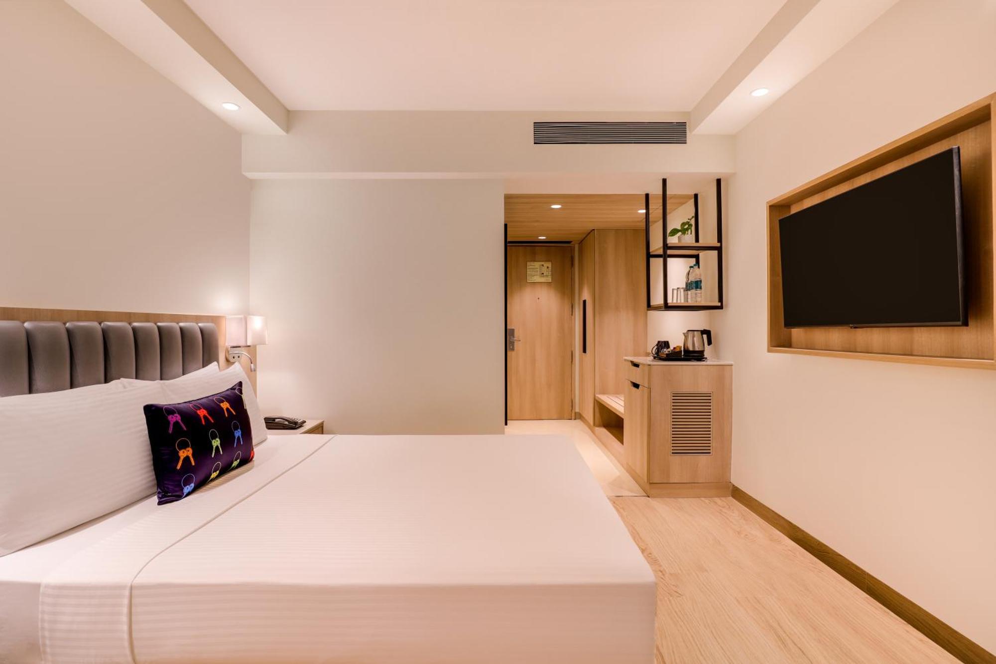 Keys Prima By Lemon Tree Hotels, Pimpri, Pune Extérieur photo