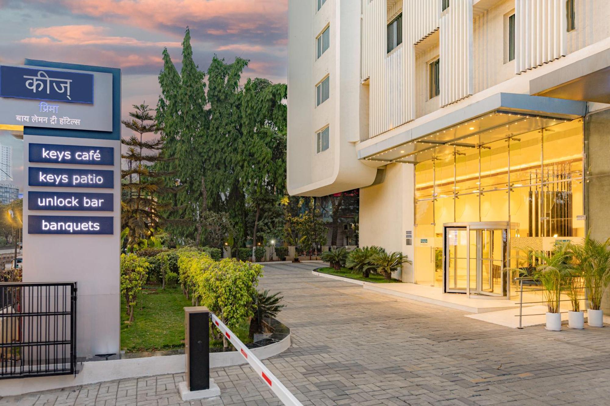 Keys Prima By Lemon Tree Hotels, Pimpri, Pune Extérieur photo